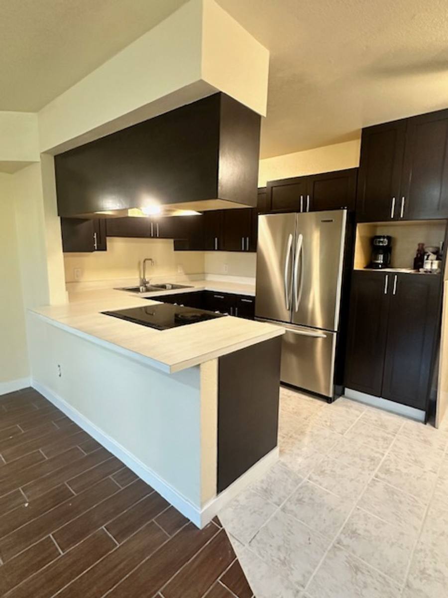 Apartment for rent at 4920 Stanley Ave, Las Vegas, NV 89115