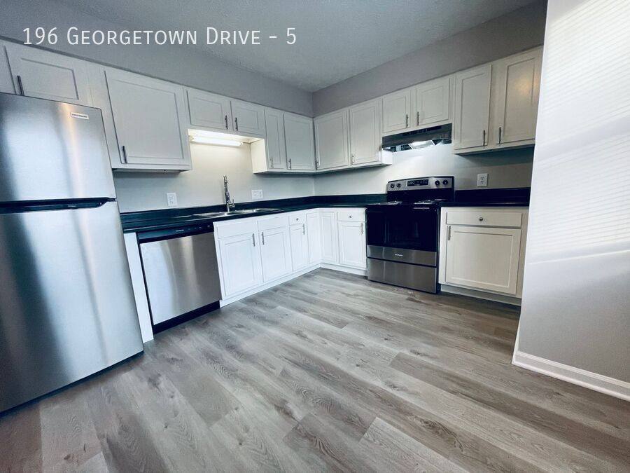 Townhouse for rent at 196 Georgetown Dr #5, Delaware, OH 43015