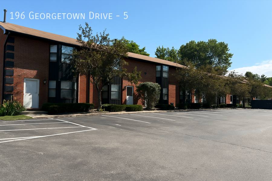 Townhouse for rent at 196 Georgetown Dr #5, Delaware, OH 43015