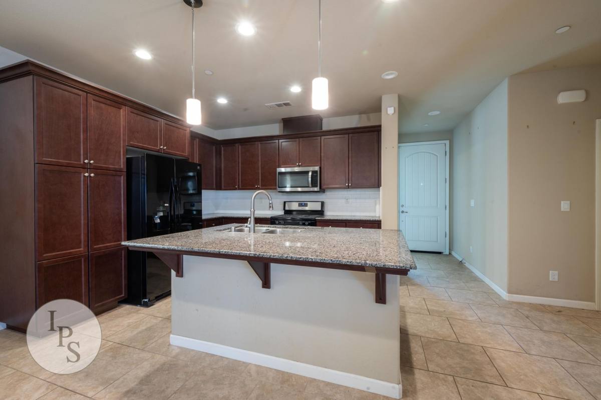 House for rent at 6414 W Norwich Ave, Fresno, CA 93723