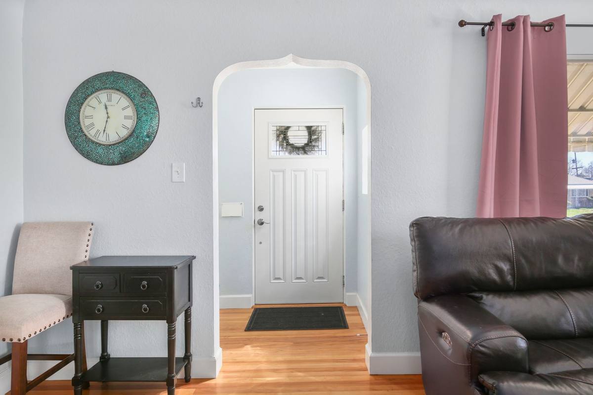 Apartment for rent at 3361 Leyden St, Denver, CO 80207