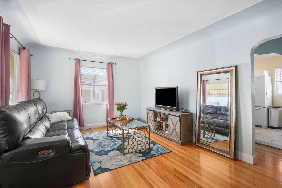 Apartment for rent at 3361 Leyden St, Denver, CO 80207