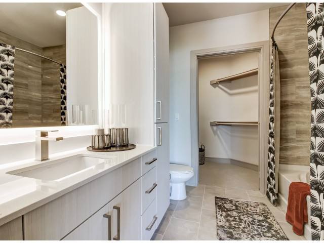 Apartment for rent at 1615 E 6th St #A8-82, Austin, TX 78702
