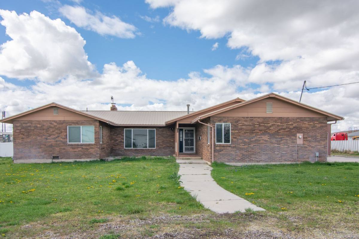 House for rent at 92 N 2300 W #2, Tremonton, UT 84337