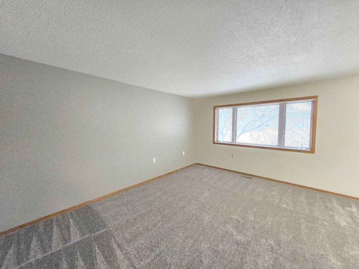 Apartment for rent at 1805 S Bahnson Ave, Sioux Falls, SD 57103
