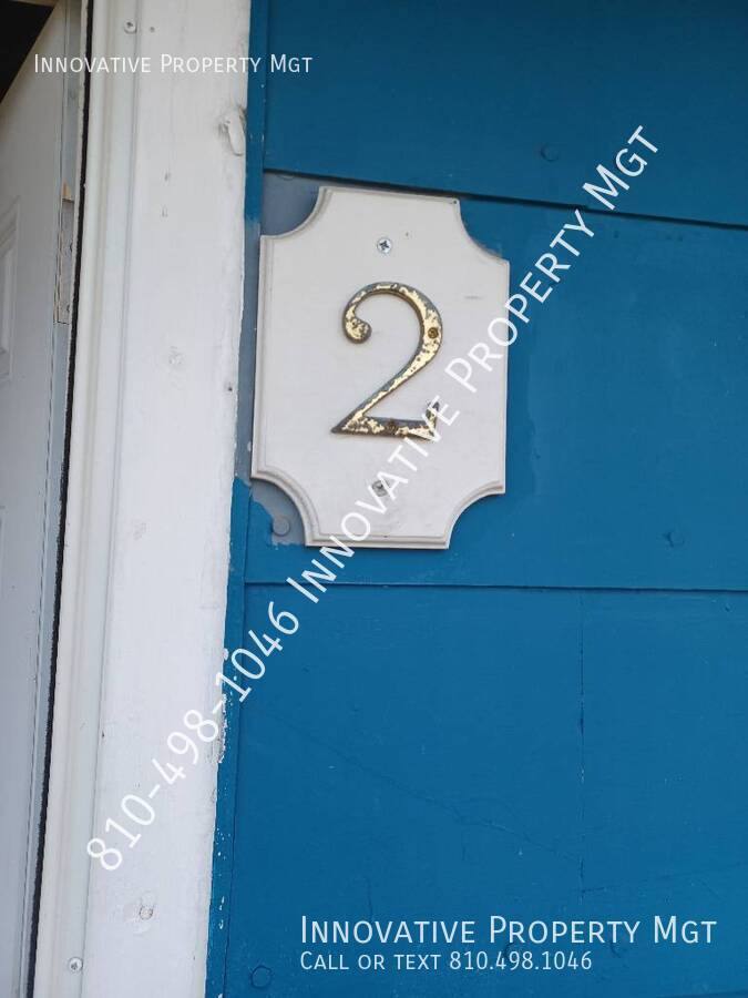 Apartment for rent at 1115 Knapp Ave #2, Flint, MI 48503