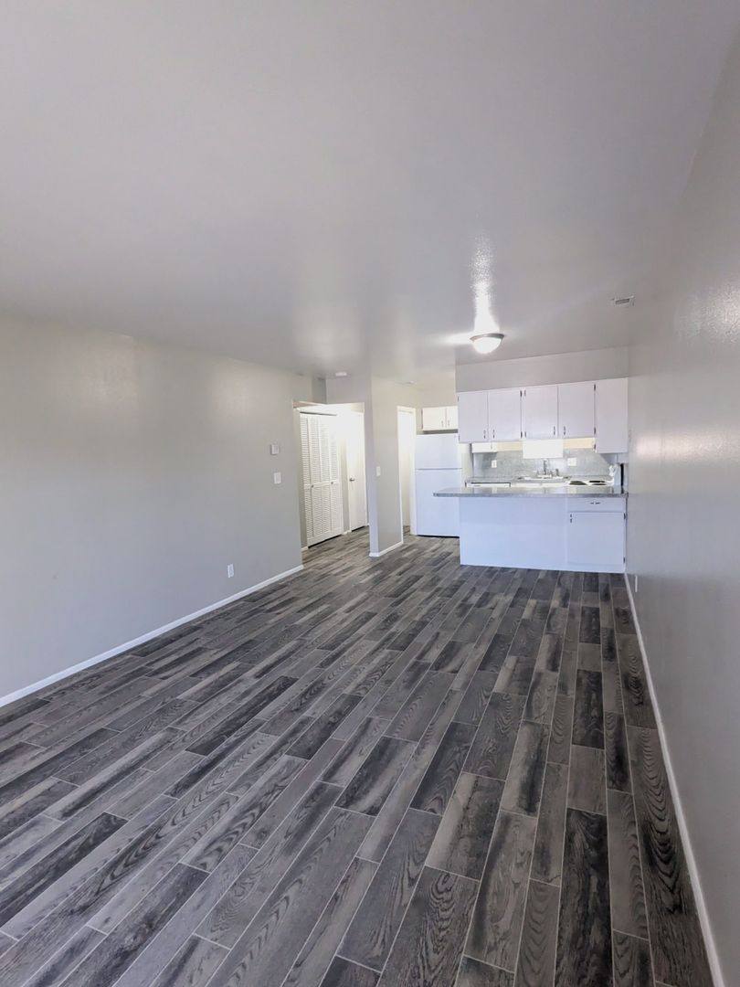 Apartment for rent at 4380 Harrison Blvd, Ogden, UT 84403