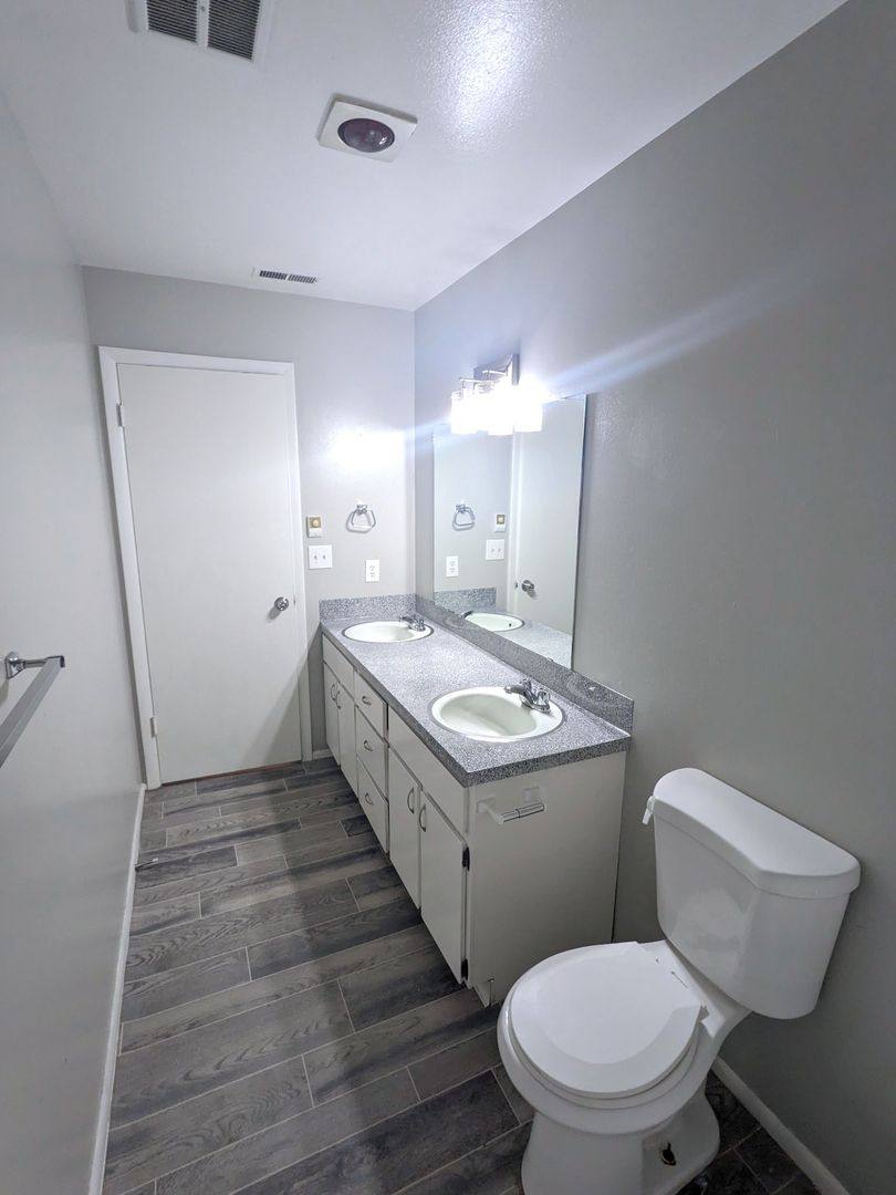 Apartment for rent at 4380 Harrison Blvd, Ogden, UT 84403
