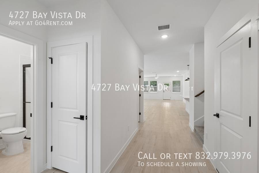 House for rent at 4727 Bay Vista Dr, Baytown, TX 77523