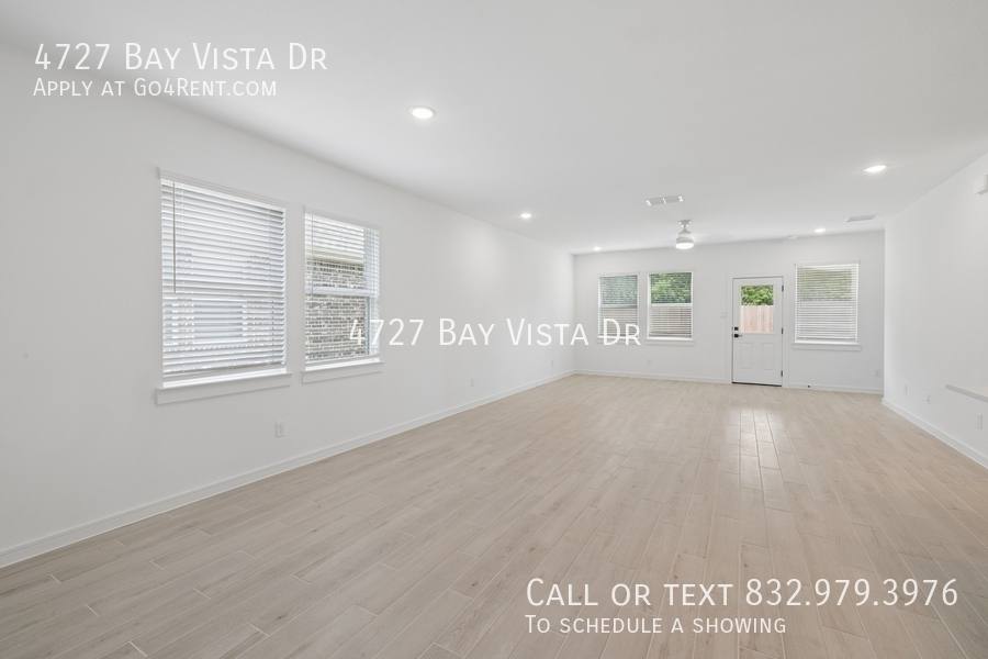 House for rent at 4727 Bay Vista Dr, Baytown, TX 77523