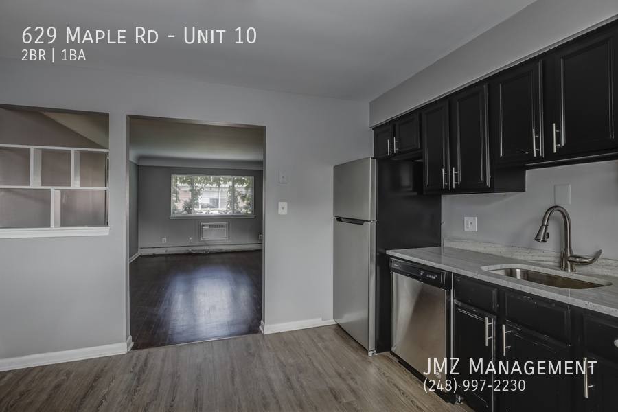 Apartment for rent at 629 Maple Rd #10, Clawson, MI 48017