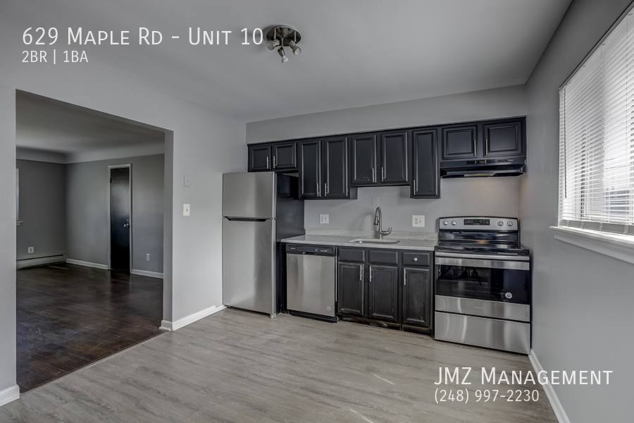 Apartment for rent at 629 Maple Rd #10, Clawson, MI 48017