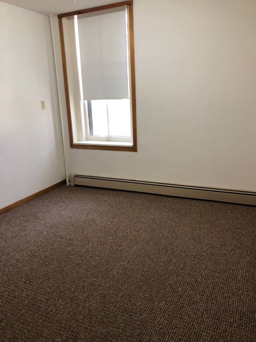 Apartment for rent at 912 Pearl St, Chippewa Falls, WI 54729