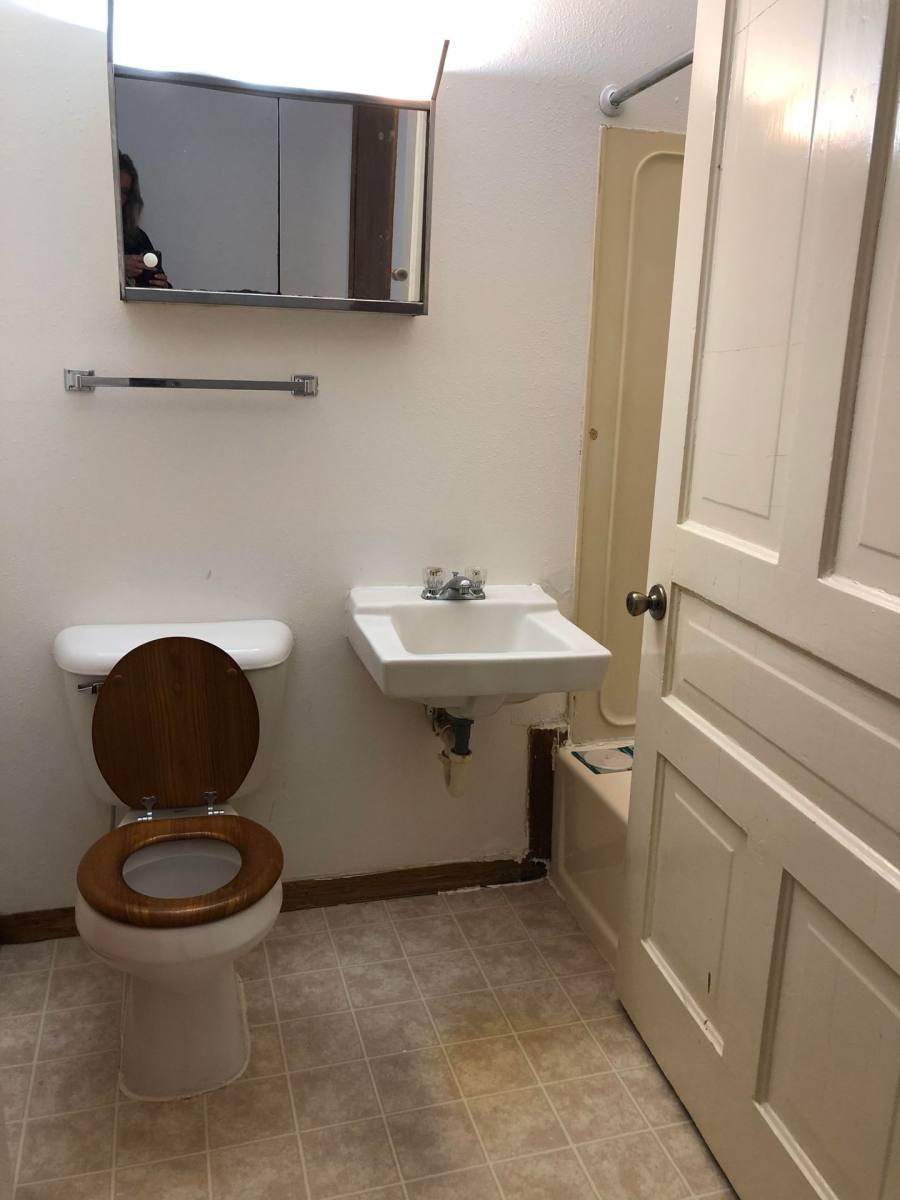 Apartment for rent at 912 Pearl St, Chippewa Falls, WI 54729