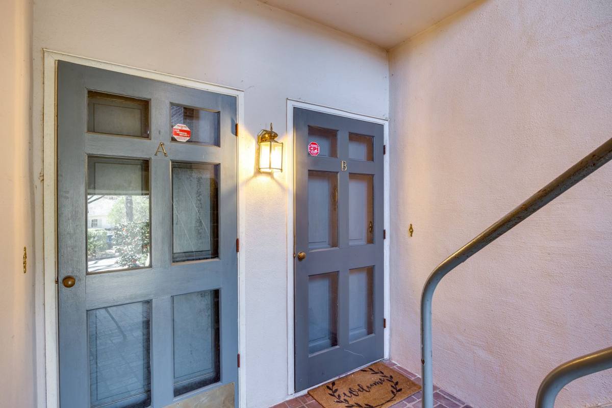 Condo for rent at 2220 Roswell Ave #B, Charlotte, NC 28207