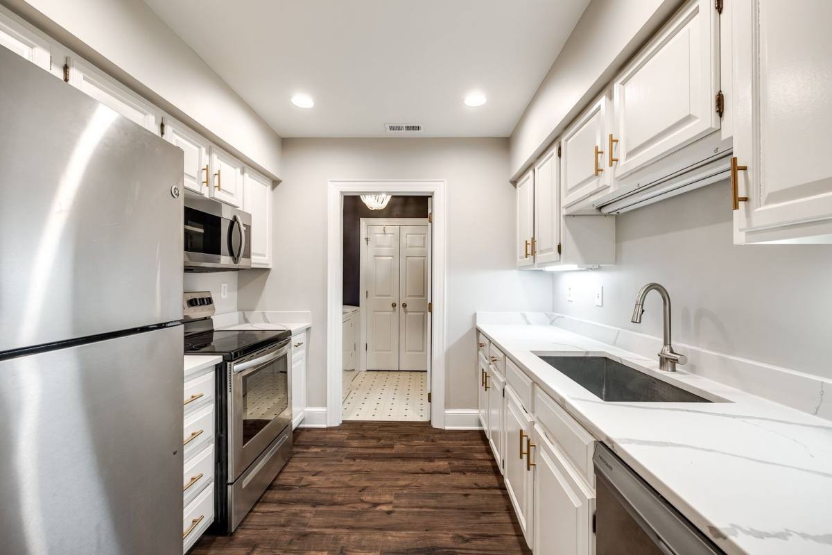 Condo for rent at 2220 Roswell Ave #B, Charlotte, NC 28207