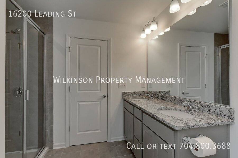 Townhouse for rent at 16200 Leading St, Charlotte, NC 28273