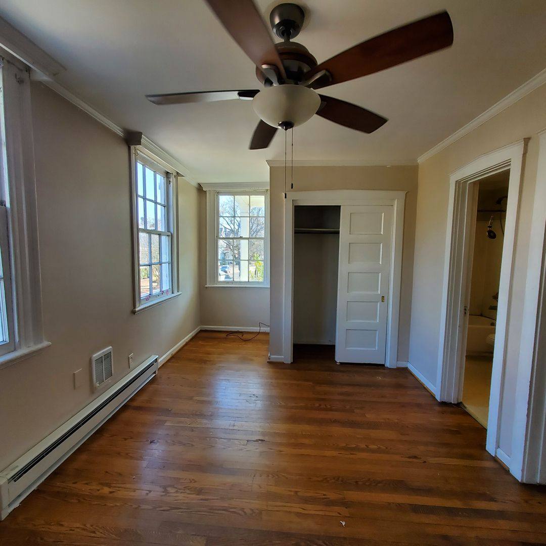 Apartment for rent at 525 N St, Portsmouth, VA 23704