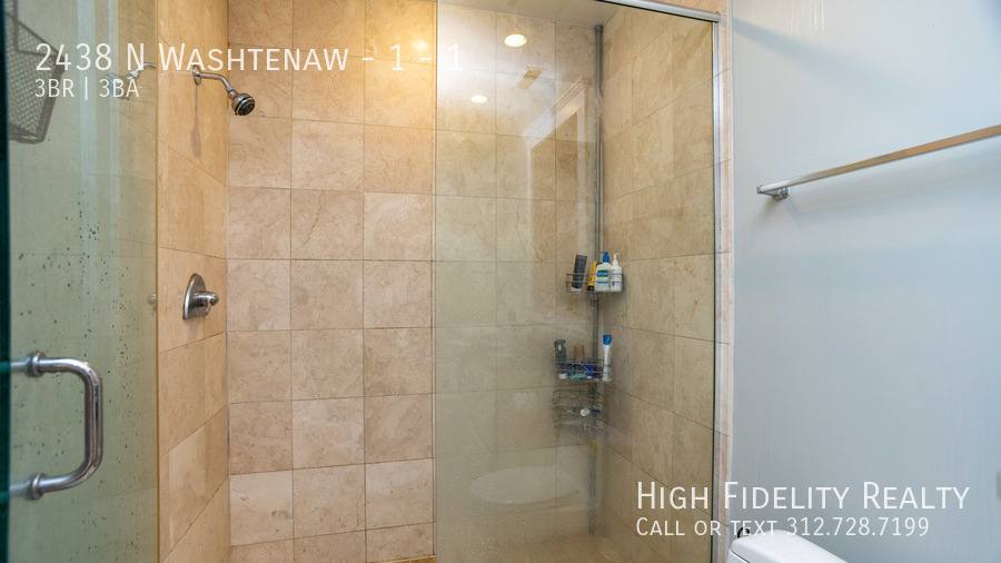 Apartment for rent at 2438 N Washtenaw - 1 #1, Chicago, IL 60647