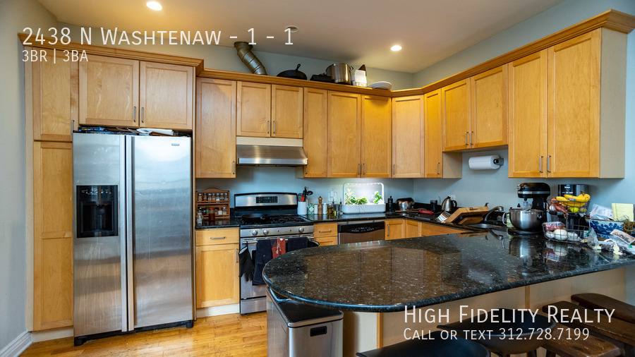 Apartment for rent at 2438 N Washtenaw - 1 #1, Chicago, IL 60647