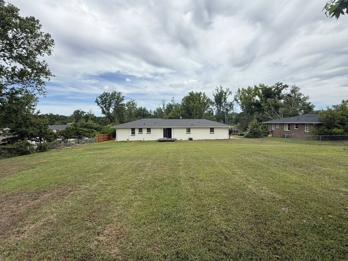 House for rent at 6 Georgian Dr, Newnan, GA 30263