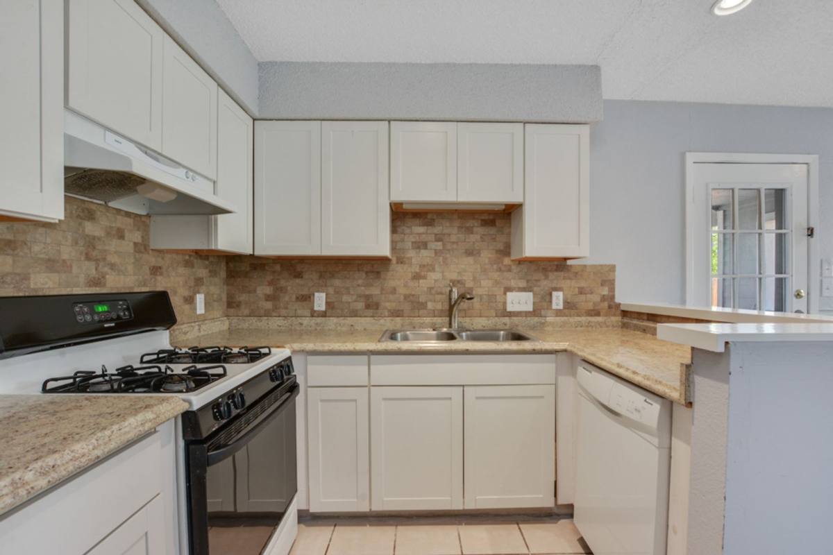 Townhouse for rent at 6020 Westcreek Dr, Austin, TX 78749