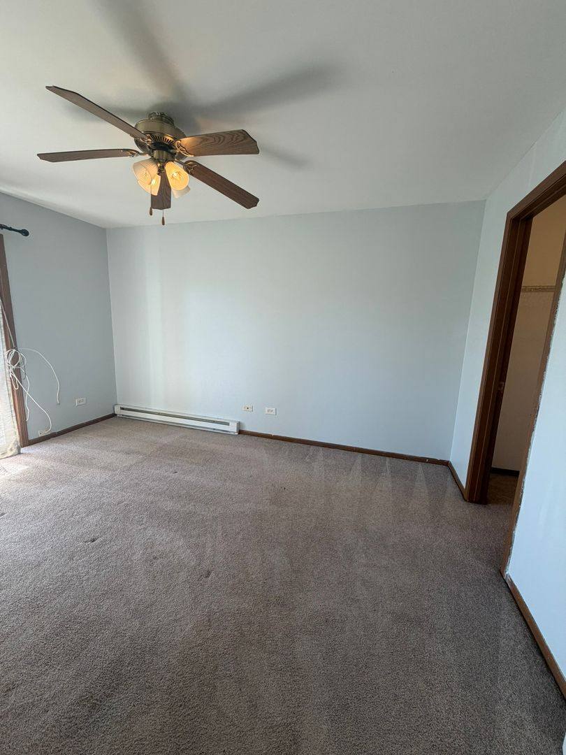 Condo for rent at 4312 W Shamrock Lane, McHenry, IL 60050