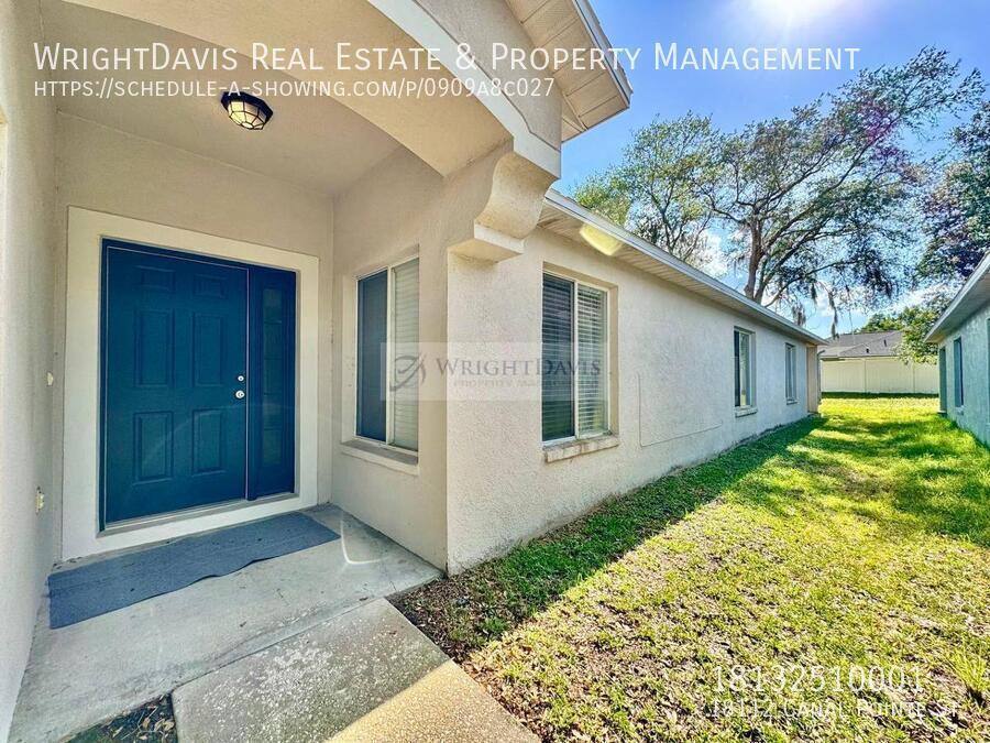 House for rent at 18112 Canal Pointe St, Tampa, FL 33647