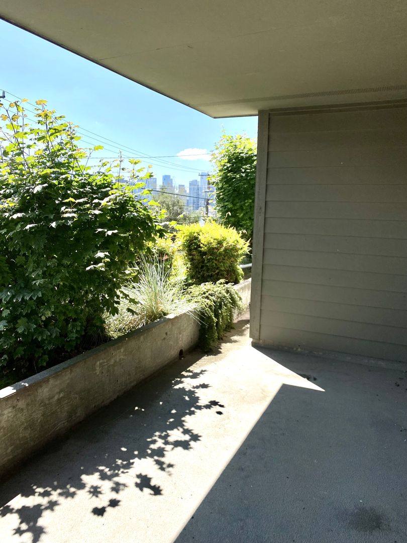 Apartment for rent at 1251 Taylor Ave N, Seattle, WA 98109