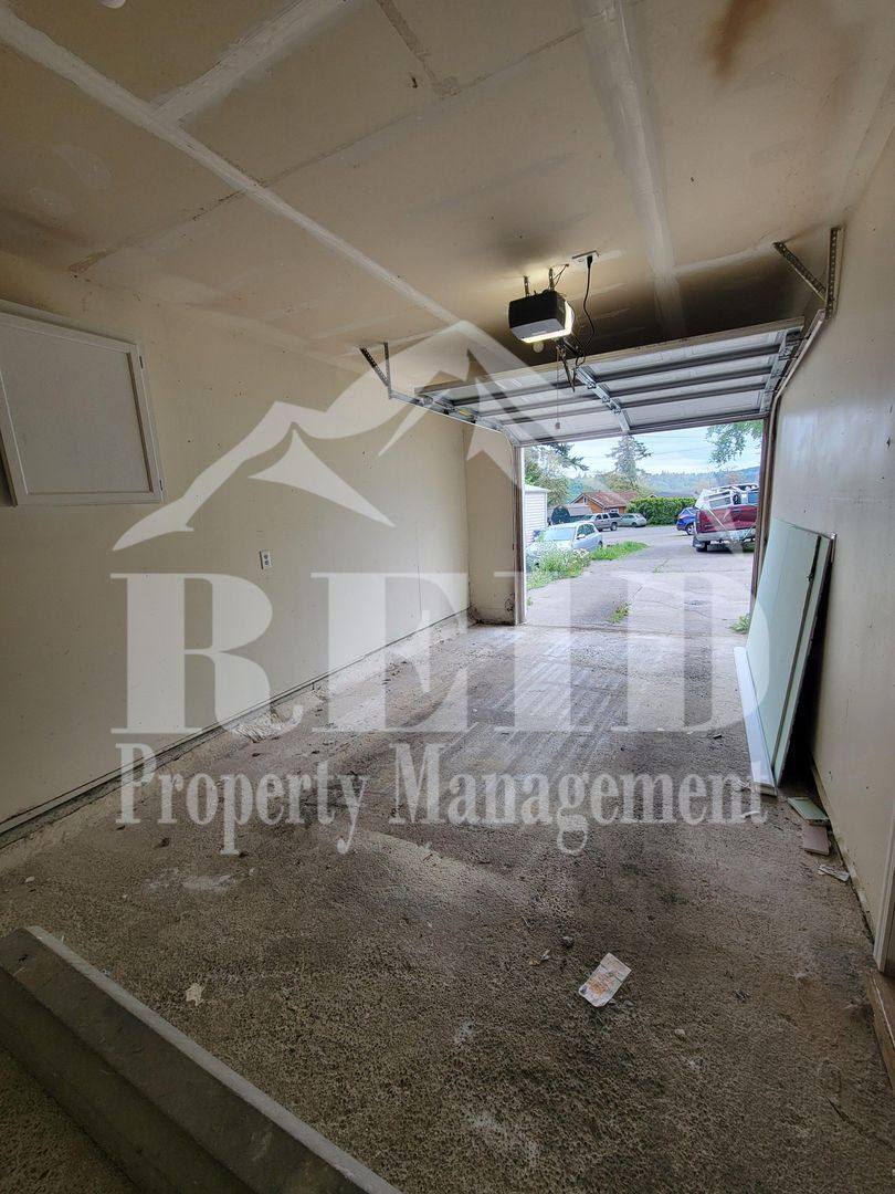 House for rent at 4114 McCall Blvd W, Bremerton, WA 98312