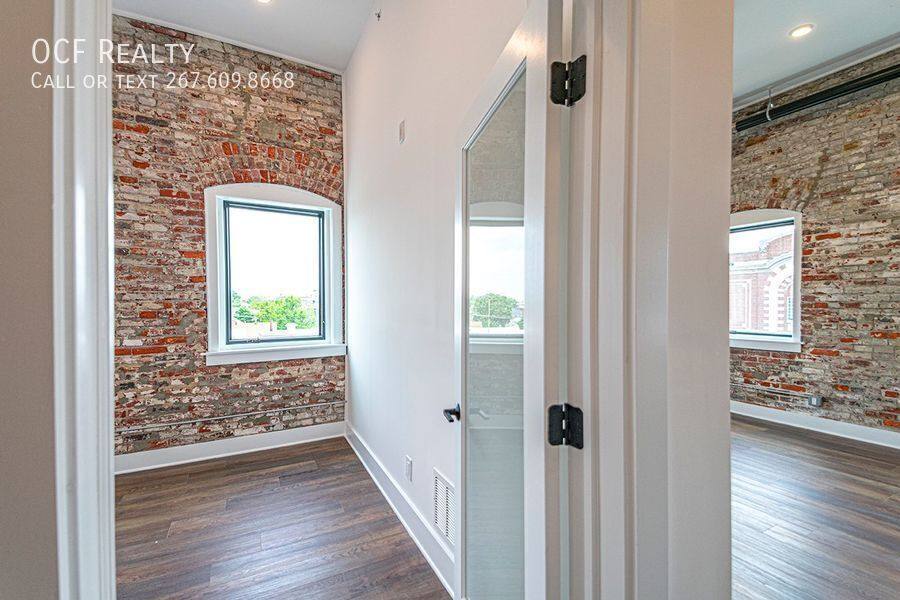 Apartment for rent at 1211 Bainbridge St, Philadelphia, PA 19147