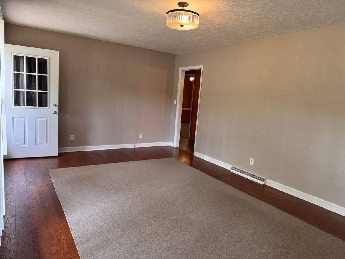House for rent at 453 Foster St, Asheboro, NC 27205