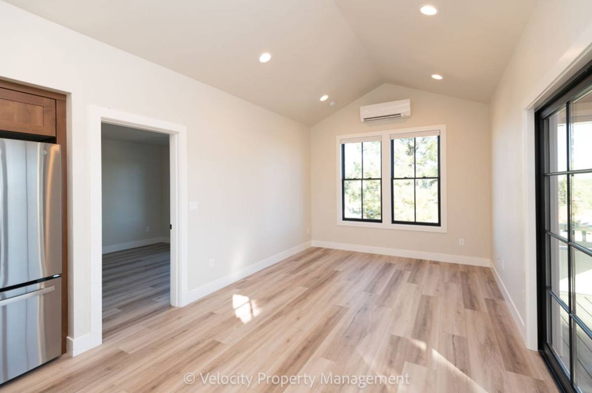 Apartment for rent at 3031 NW Tharp Ave, Bend, OR 97703