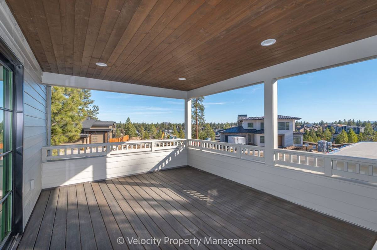 Apartment for rent at 3031 NW Tharp Ave, Bend, OR 97703