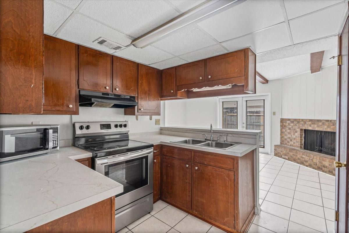 Condo for rent at 4017 Cottage Hill Rd #69, Mobile, AL 36609