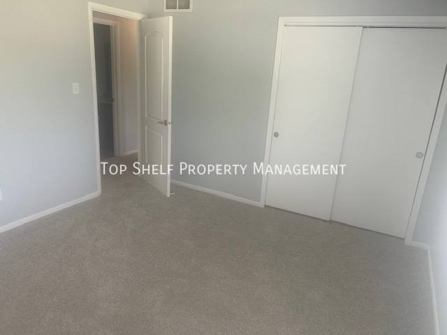 House for rent at 703 11th Ave NW, Altoona, IA 50009