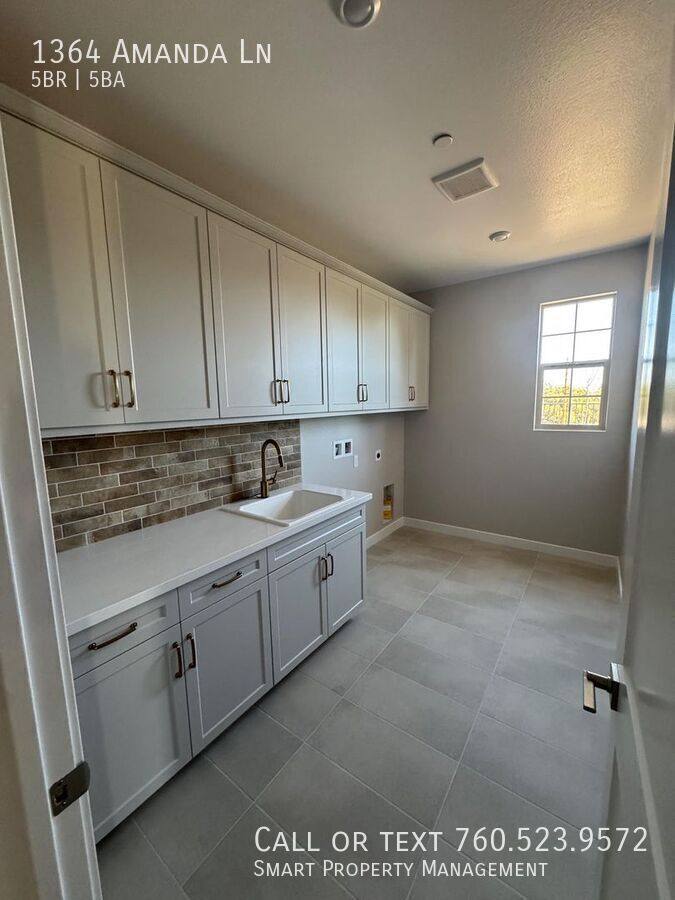 House for rent at 1364 Amanda Lane, Escondido, CA 92029