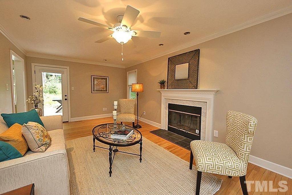 House for rent at 227 Forbush Mountain Dr, Chapel Hill, NC 27514