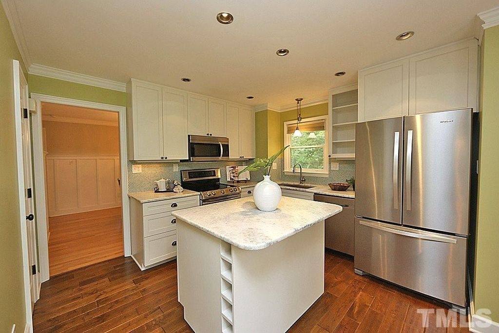 House for rent at 227 Forbush Mountain Dr, Chapel Hill, NC 27514