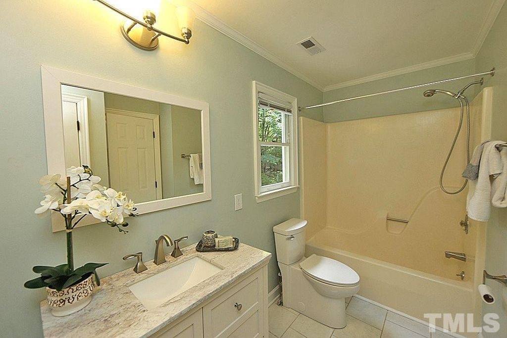 House for rent at 227 Forbush Mountain Dr, Chapel Hill, NC 27514
