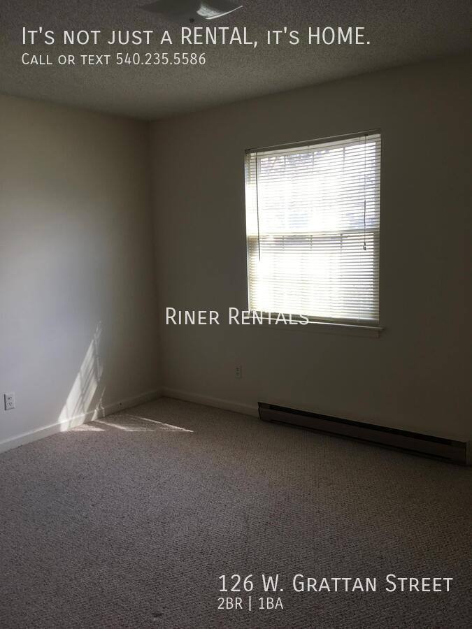 Apartment for rent at 126 W Grattan St, Harrisonburg, VA 22801