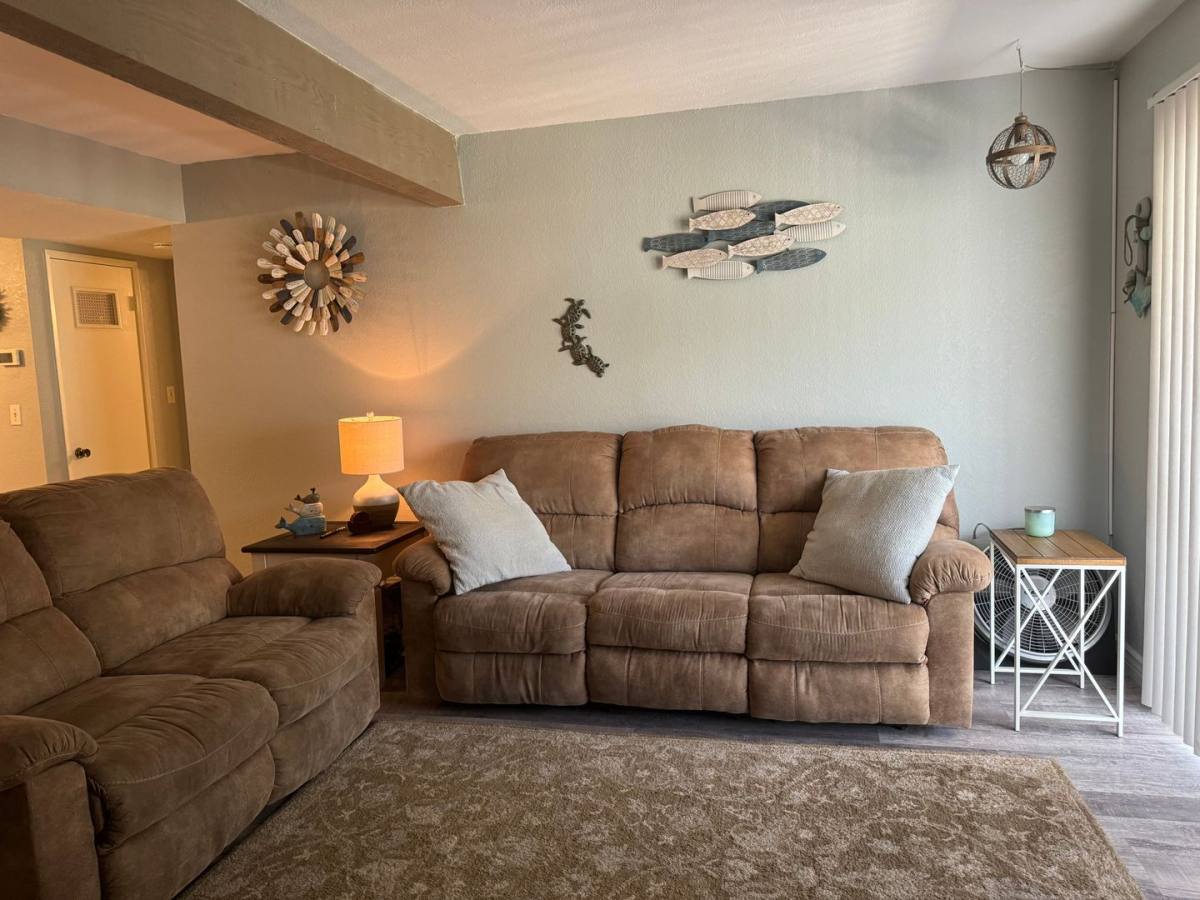 Condo for rent at 1663 Highway 95 - B7, Bullhead City, AZ 86442