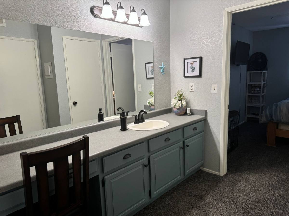 Condo for rent at 1663 Highway 95 - B7, Bullhead City, AZ 86442