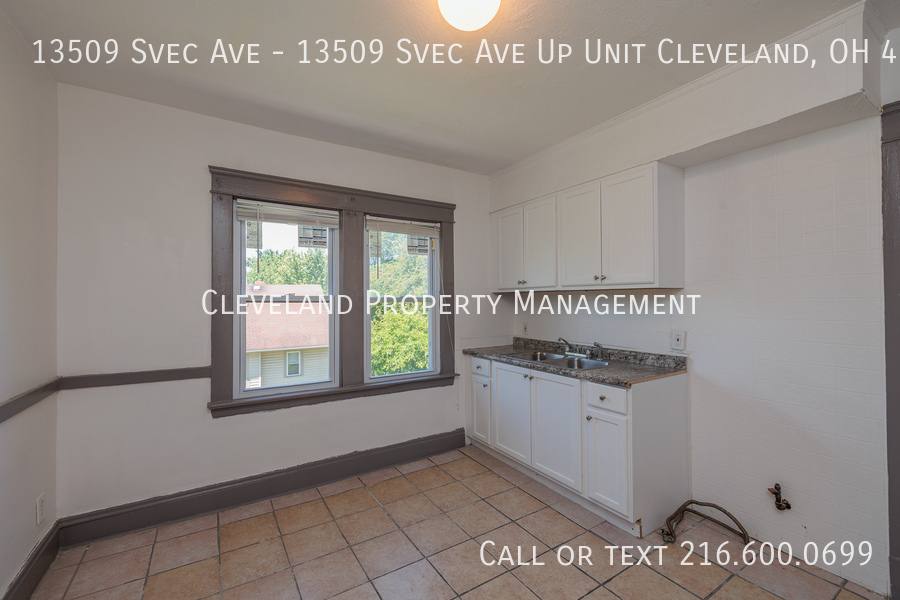 Apartment for rent at 13509 Svec Ave Up Union, Cleveland, OH 44120