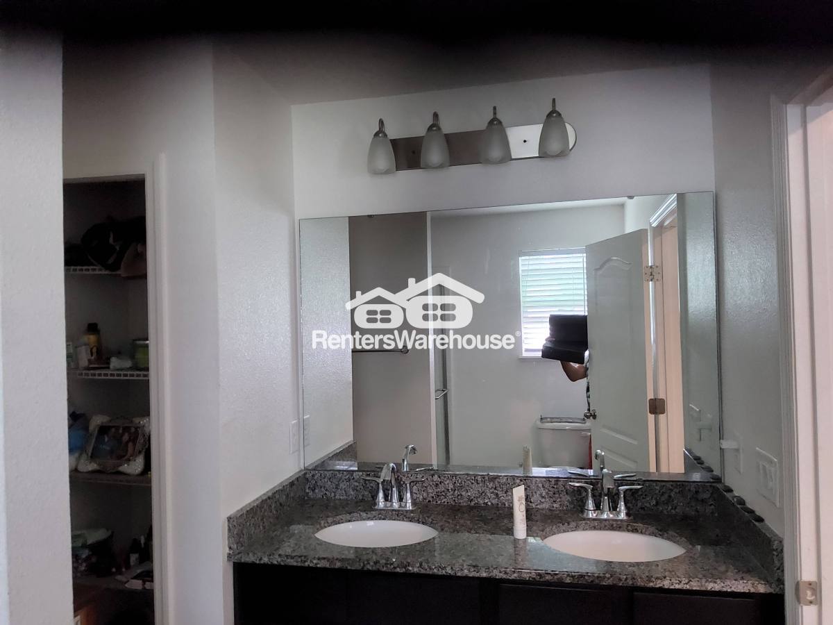 House for rent at 10569 Madrone Cove Court, Jacksonville, FL 32218
