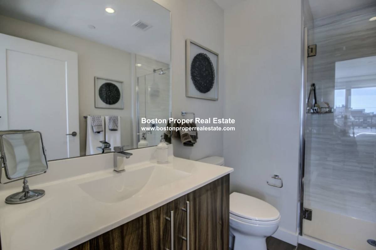 Apartment for rent at 25 Northern Ave #1012, Boston, MA 02210