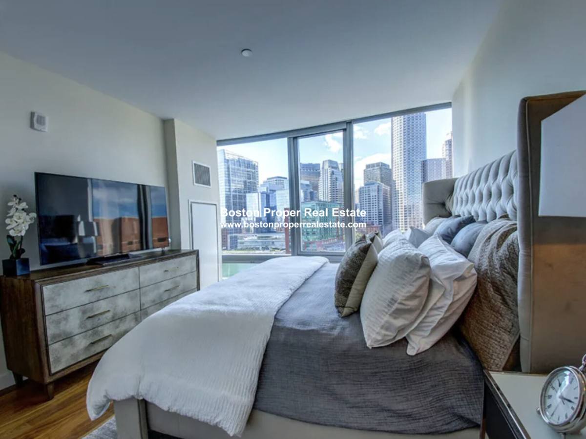 Apartment for rent at 25 Northern Ave #1012, Boston, MA 02210