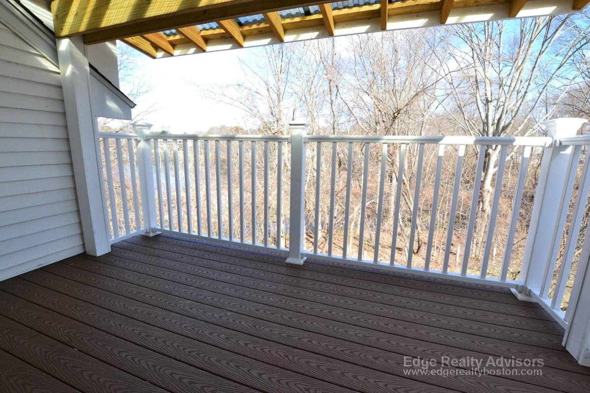 Apartment for rent at 5 General Greene Ave #6, Natick, MA 01760