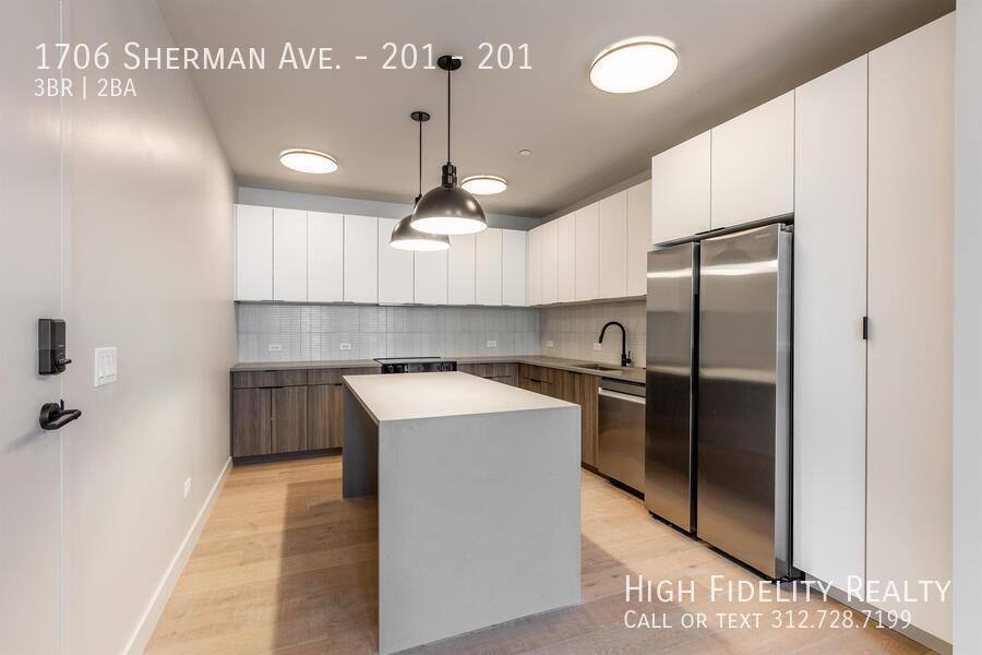Condo for rent at 1706 Sherman Ave #201, Evanston, IL 60201