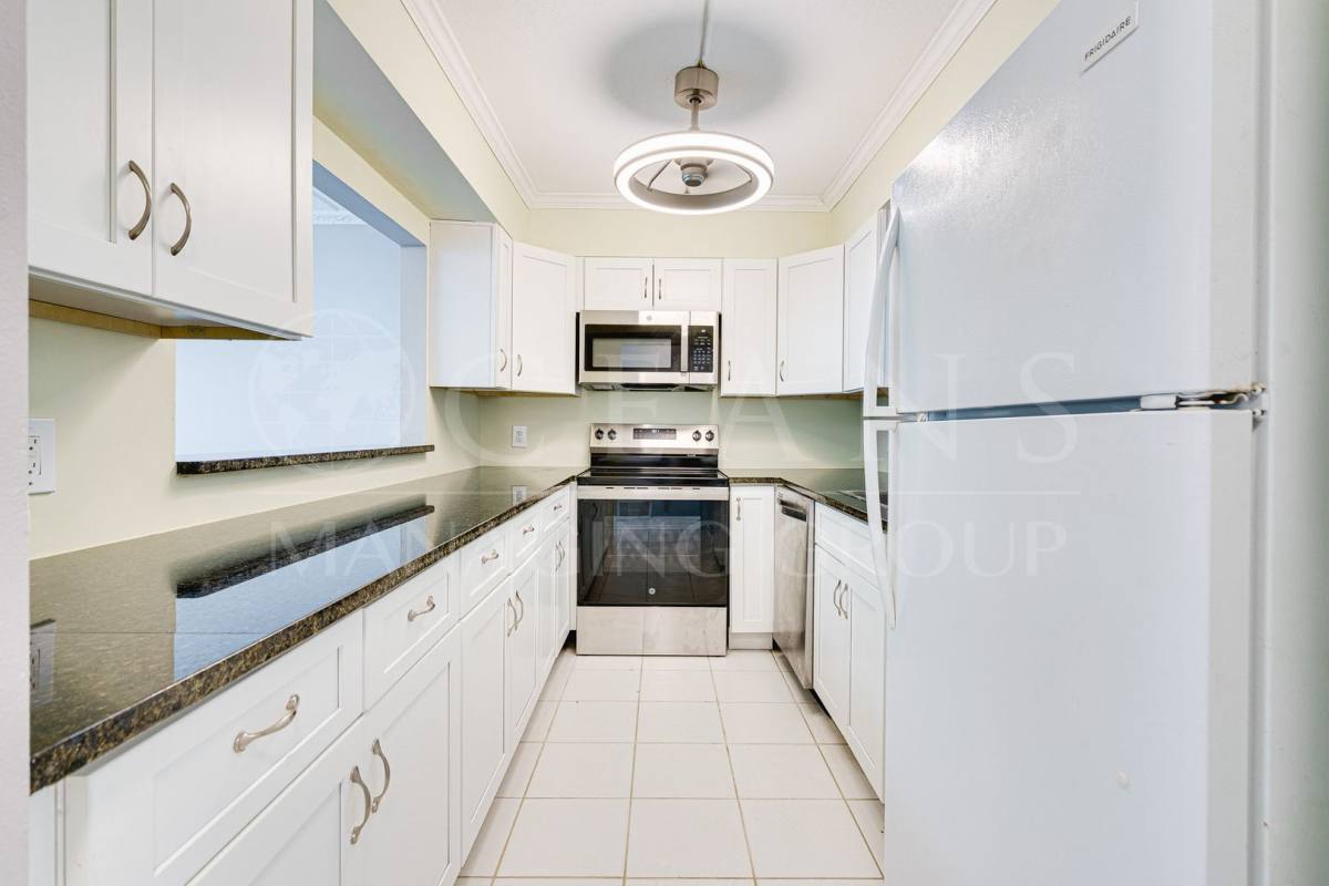 Condo for rent at 1926 Ocean Shore Blvd, Ormond Beach, FL 32176